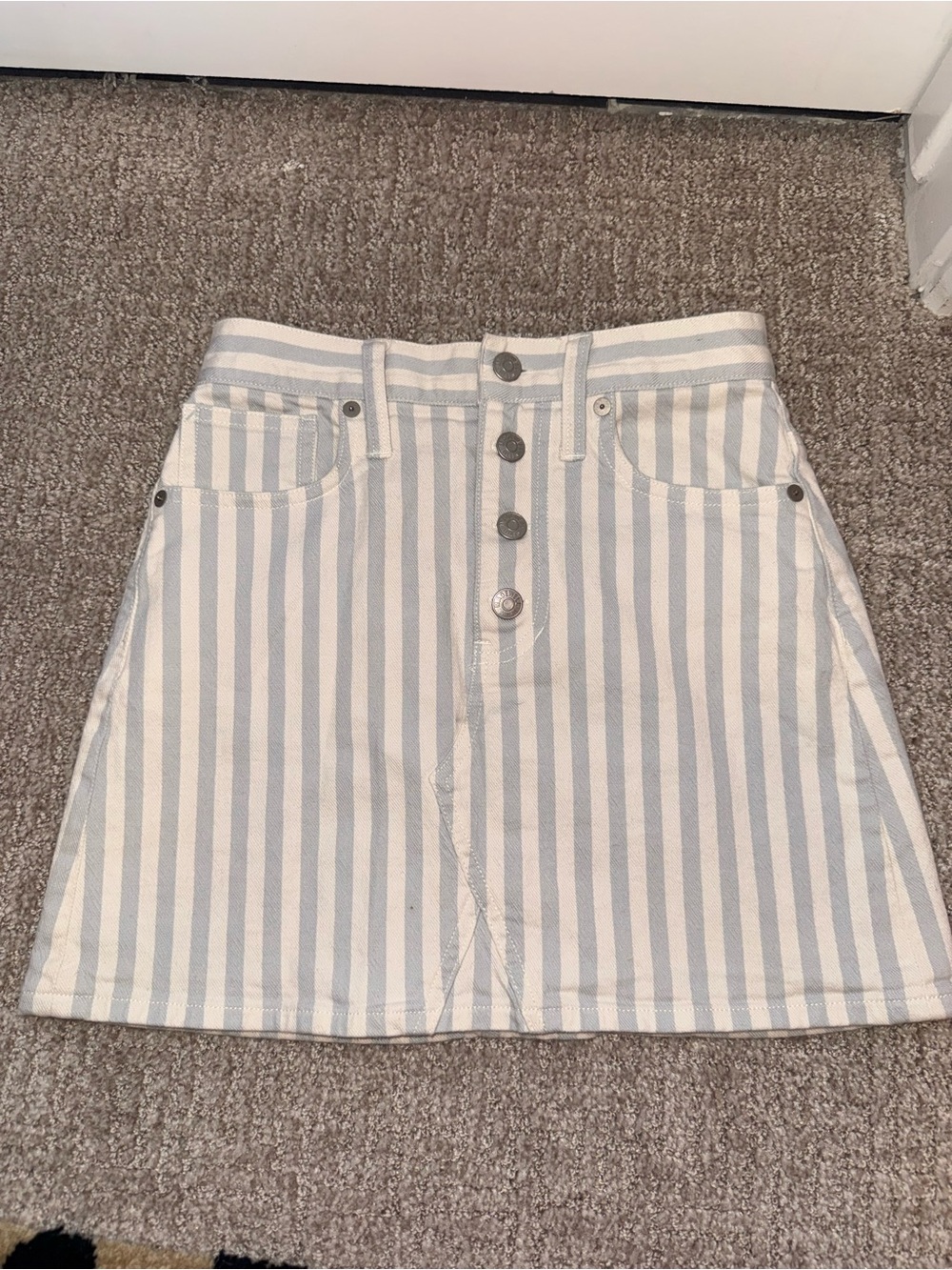 Madewell Light Blue and White Striped Button-Front Denim Mini Skirt size 23